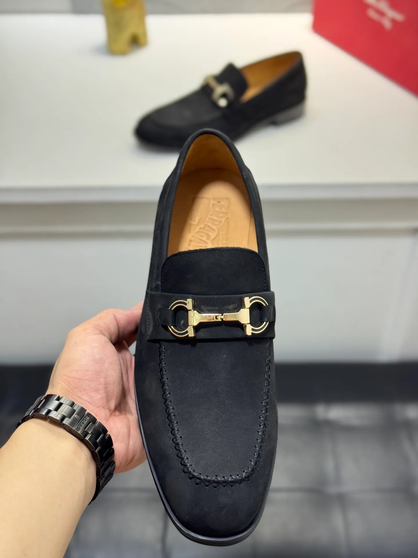 Men's shoes 💰460 Ferragamo [Ferragamo] top imported suit men's shoes 💯Original copy of the official website, product materials: selected imported embossed calfskin + luxury hardware buckle accessories ~ imported water-dyed cow 🐂 leather lining. Strong three-dimensional visual effect, original combination outsole, multiple colors available😘 Size: 39-44 (38.45.46.47 customized YS)